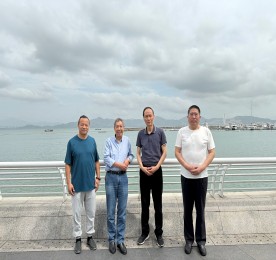 深圳，这座充满活力与机遇的现代化大都市，以其独特的魅力吸引着无数人前来探寻。在本次深圳之行中，原华夏银行、包商银行副行长、常商企业发展高级咨询专家周常春，常州大学原二级教授、江苏省高分子专业委员会副主任、常商企业发展高级咨询专家陶国良，全国工商联原常委、常州市武进区原政协委员会副主席，武进区工商业联合会原主席王友诚，易天集团董事长、常商学院院长常科伟一行人深入感受深圳的创新精神、文化底蕴以及商业活力。
